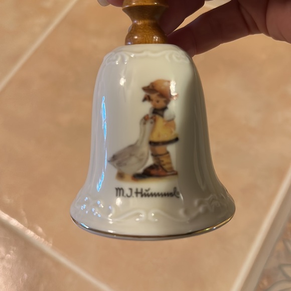 Hummel Other - Vintage M.J. Hummel Goose Girl Bell